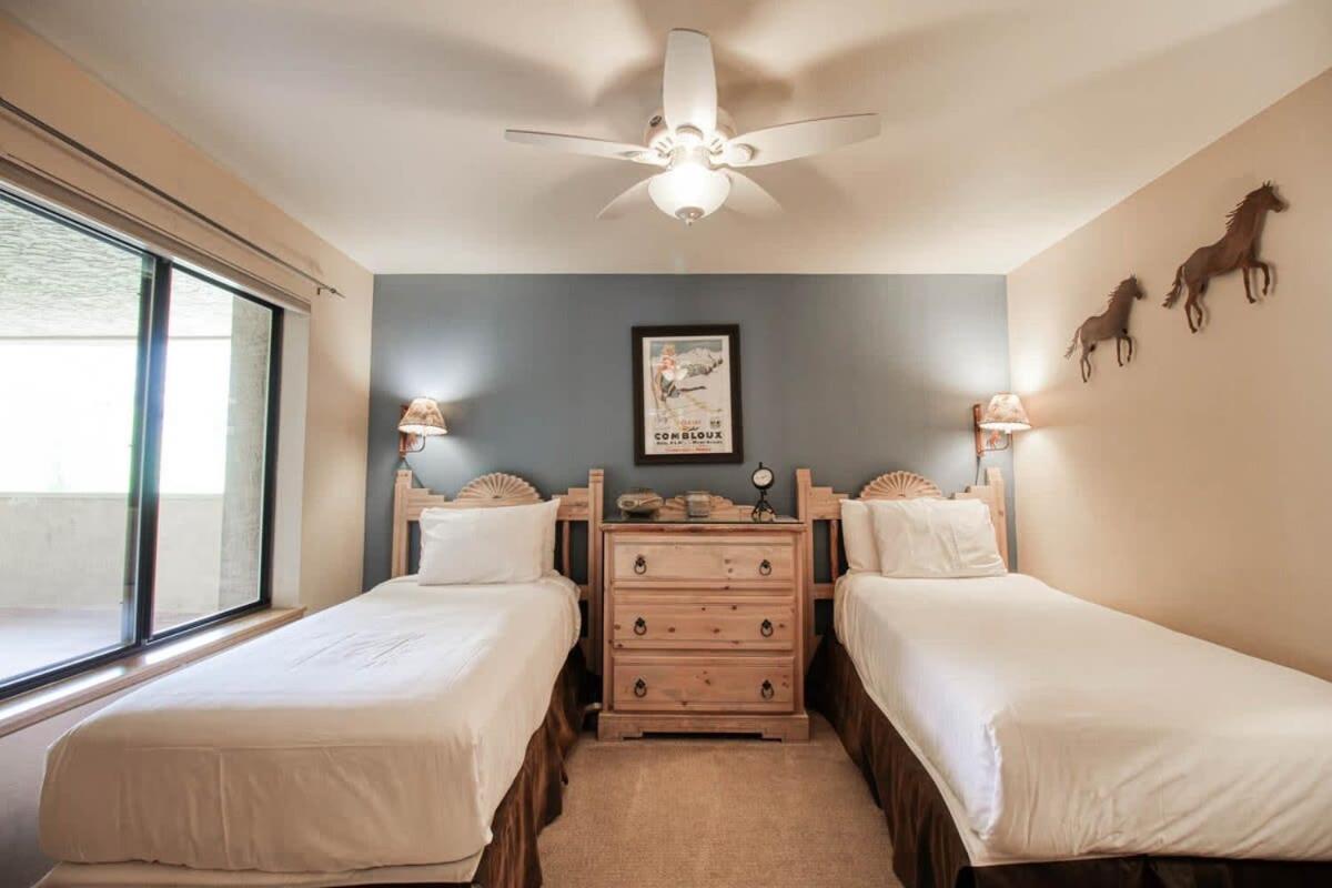 Unit 520 - 3Br Condo With Balcony Views 埃文 外观 照片